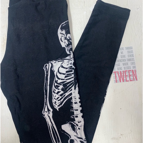 Lularoe TC2 Plus Sz Leggings Orange Black Aztec Spider Halloween Soft